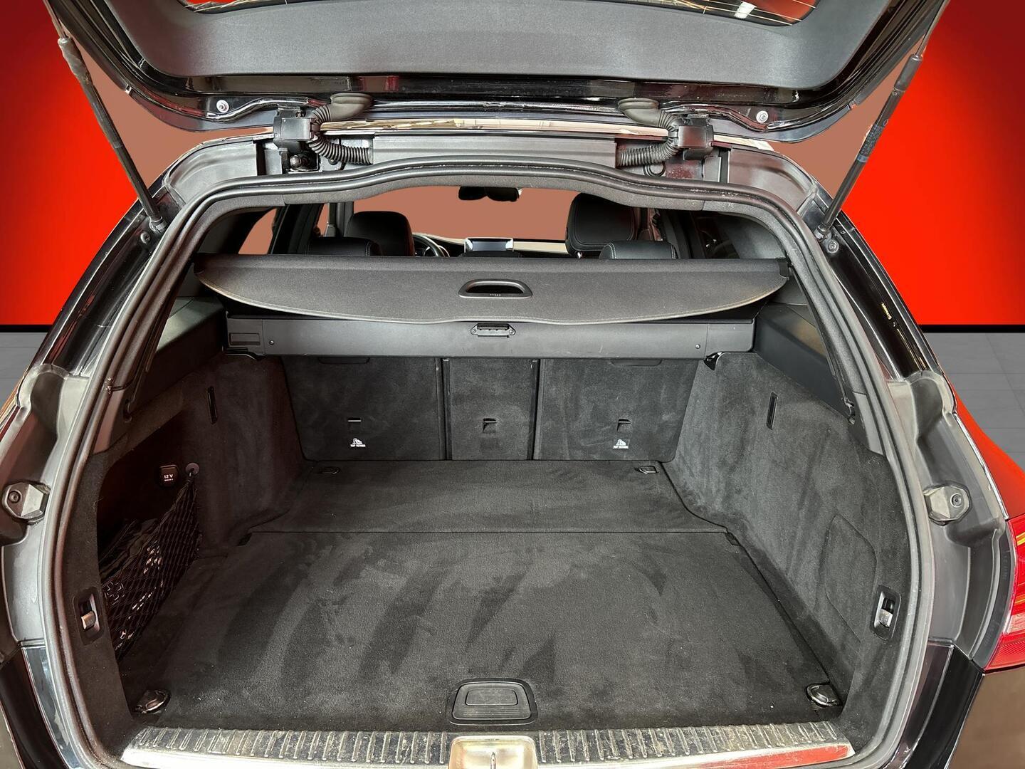 MERCEDES-BENZ C 2015
