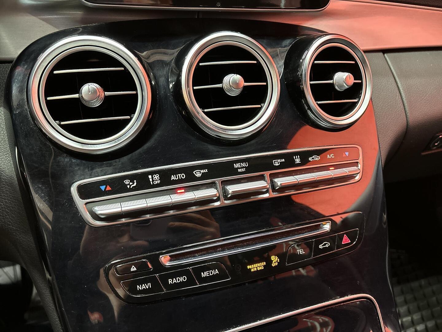 MERCEDES-BENZ C 2015