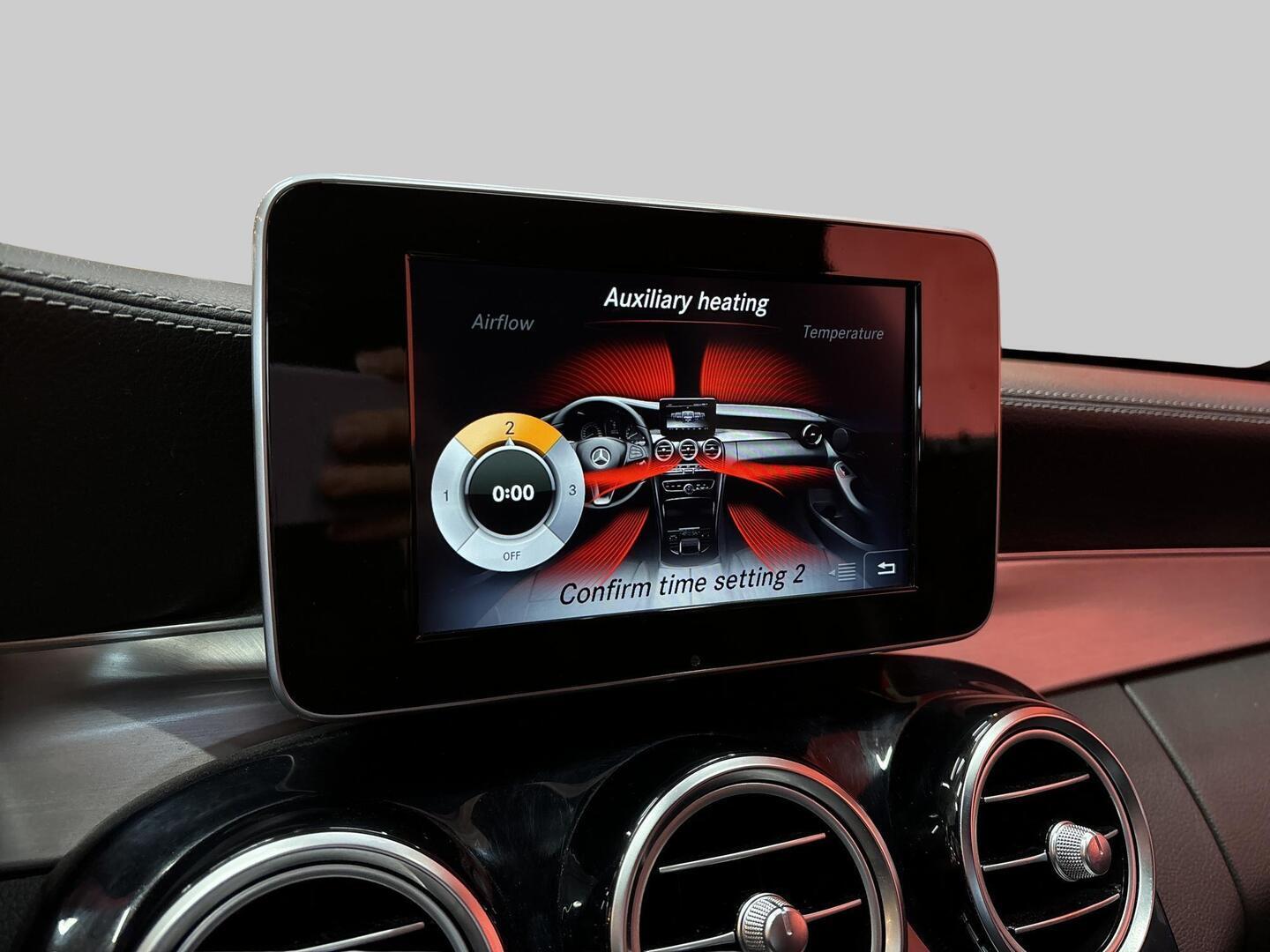 MERCEDES-BENZ C 2015