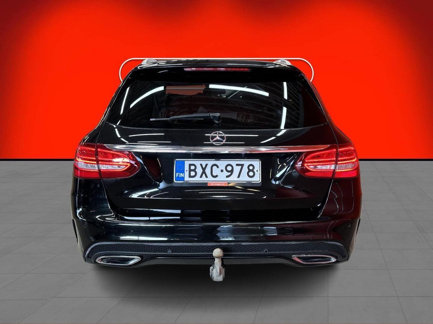 MERCEDES-BENZ C 2015