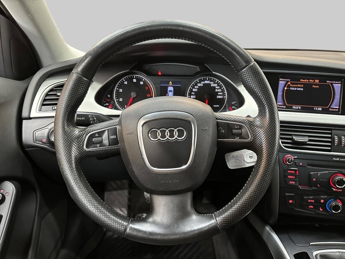 AUDI A4 2009