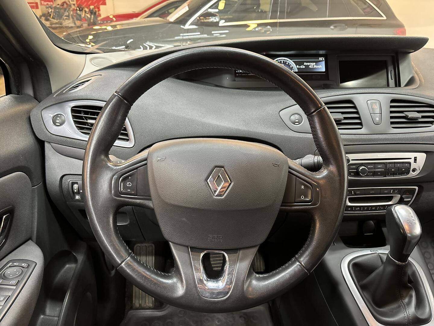 RENAULT Grand Scenic 2015