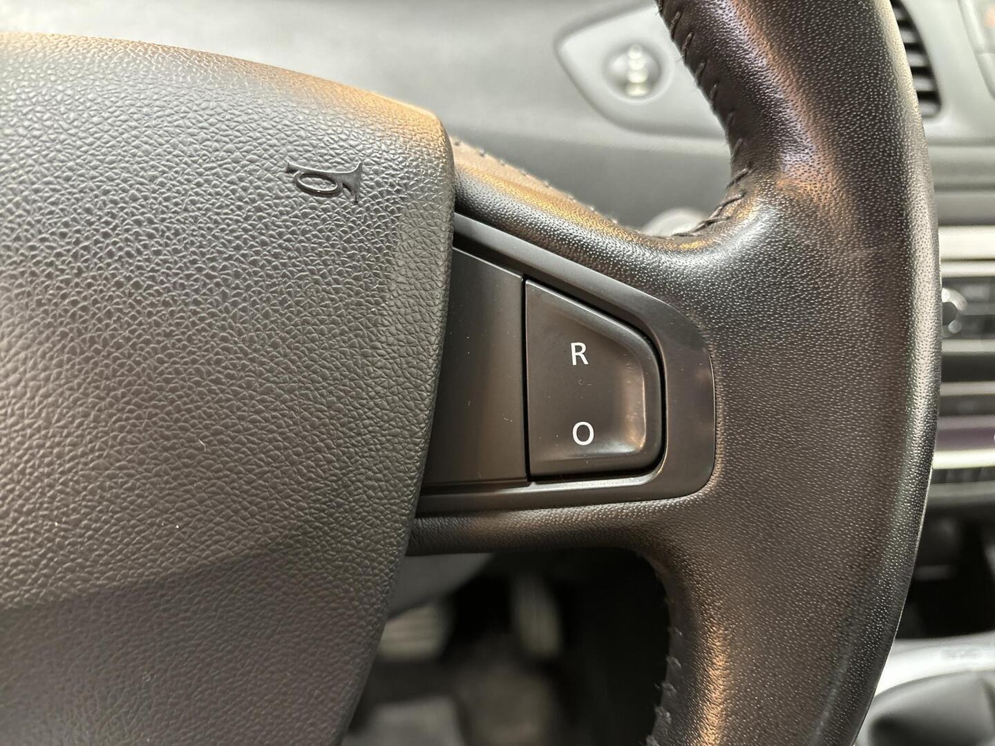 RENAULT Grand Scenic 2015