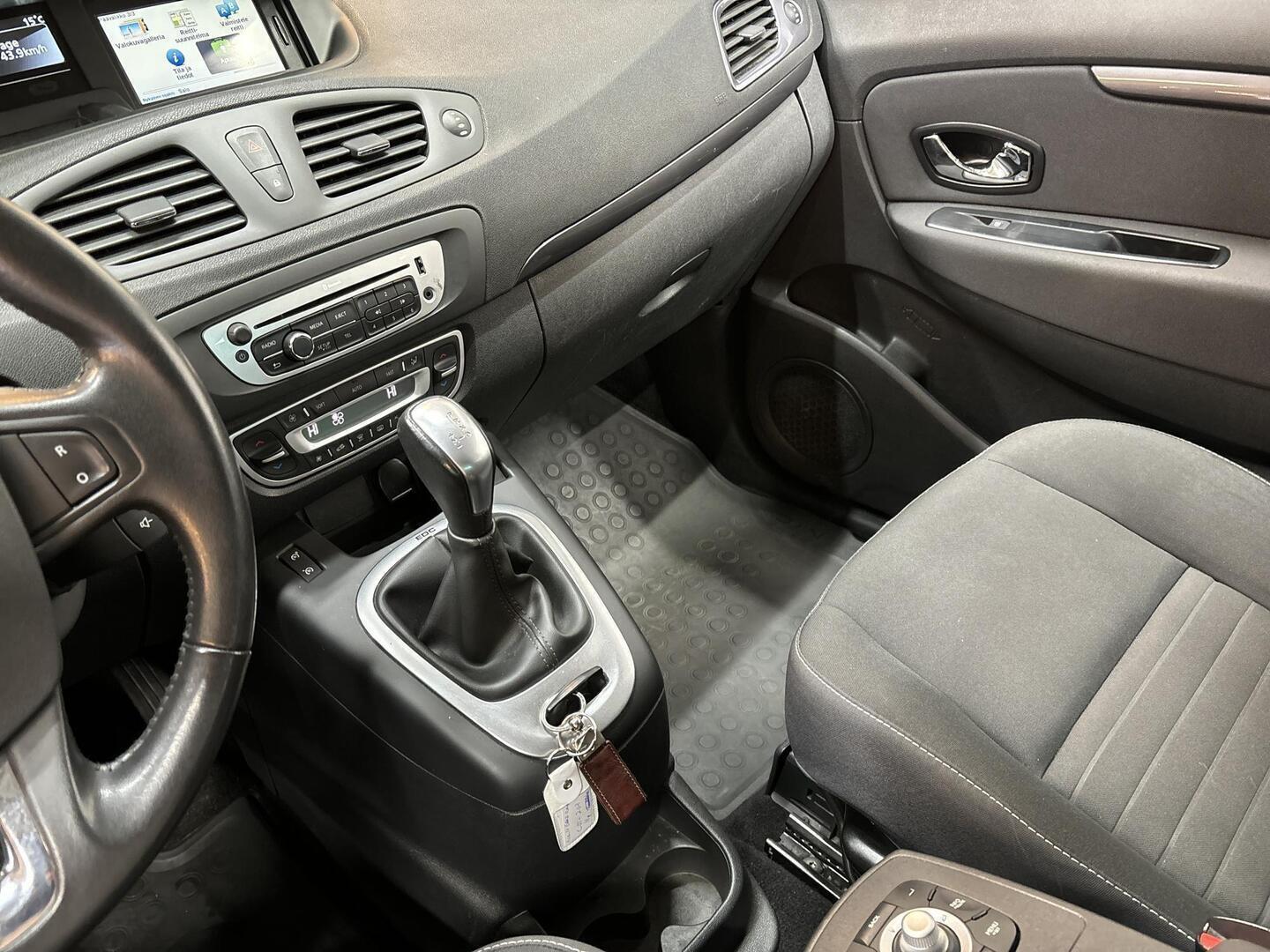 RENAULT Grand Scenic 2015