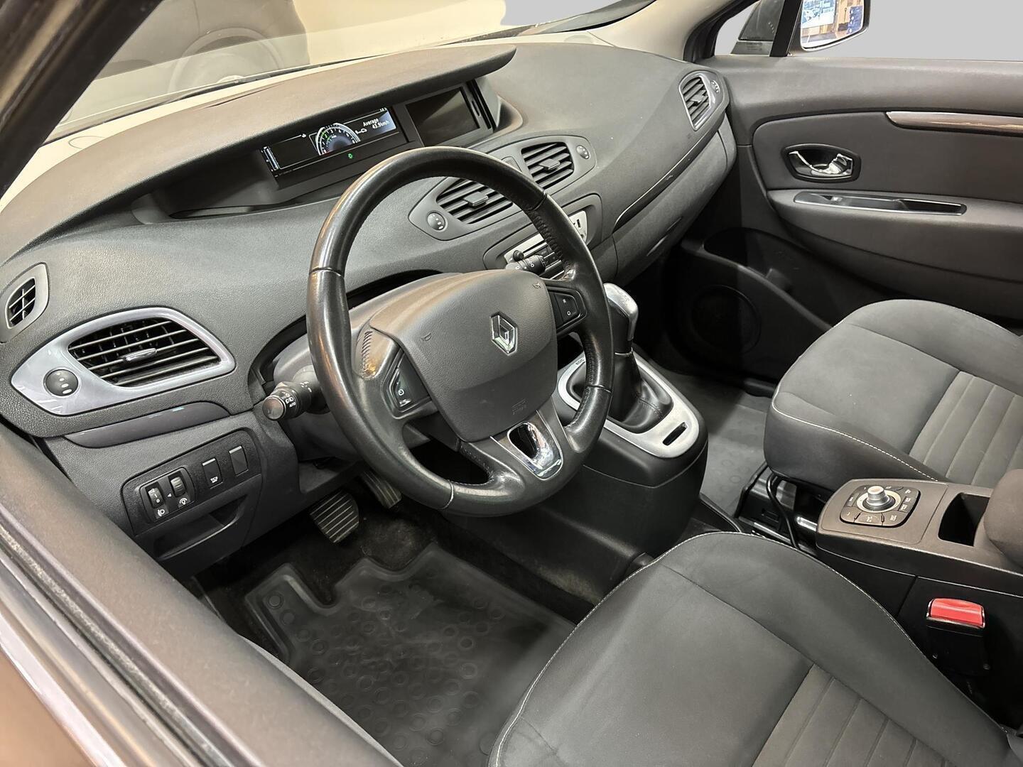 RENAULT Grand Scenic 2015