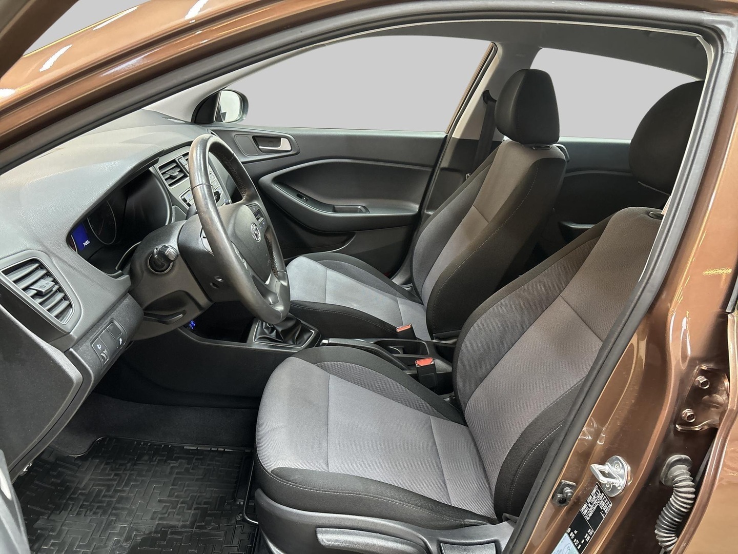 HYUNDAI i20 Hatchback 2018