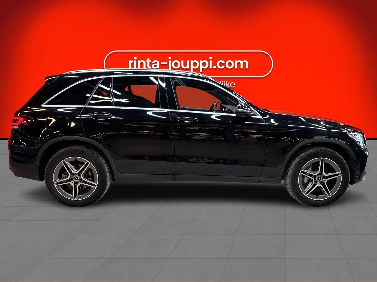 MERCEDES-BENZ GLC 2022