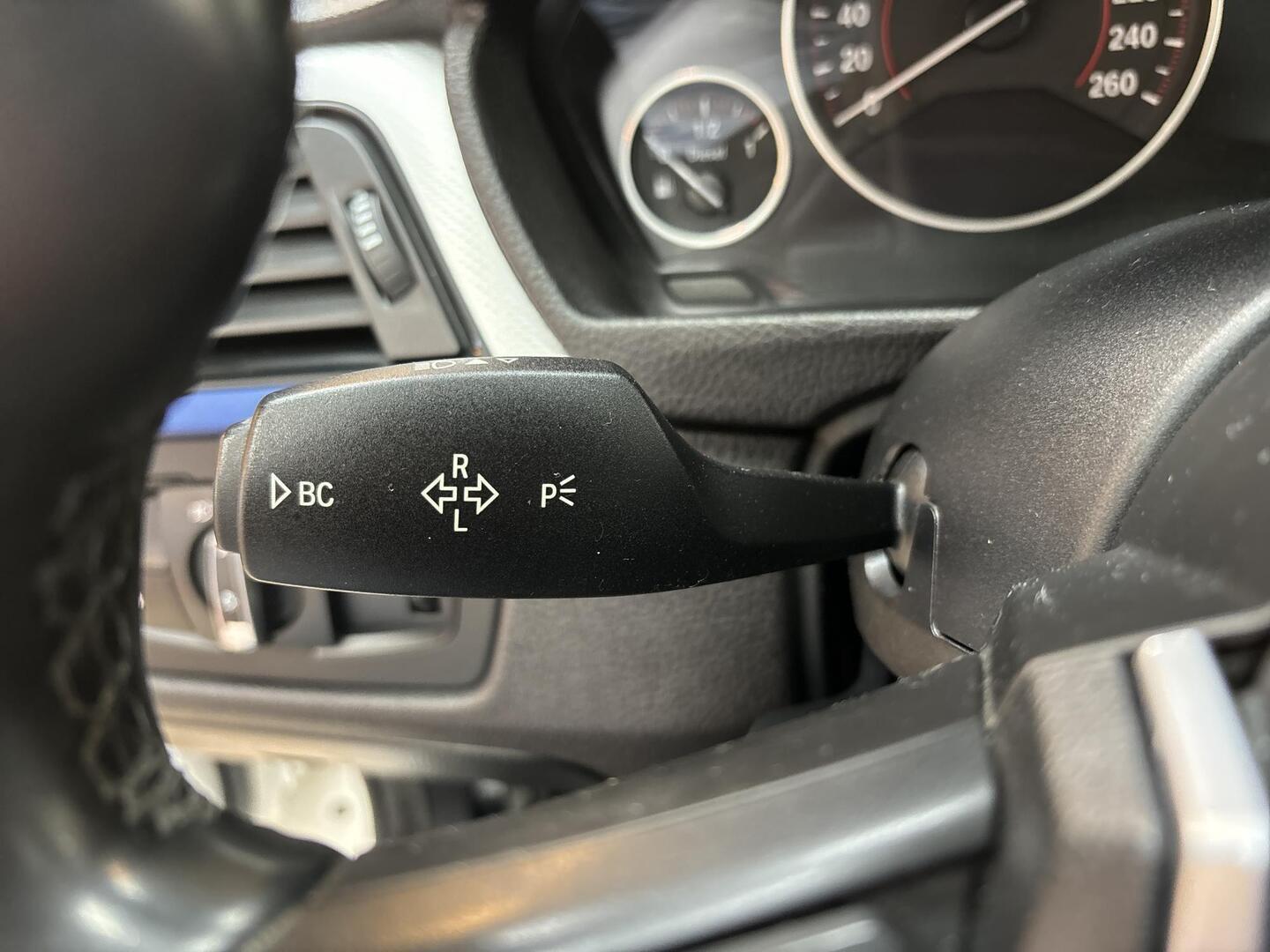 BMW 320 Gran Turismo 2015