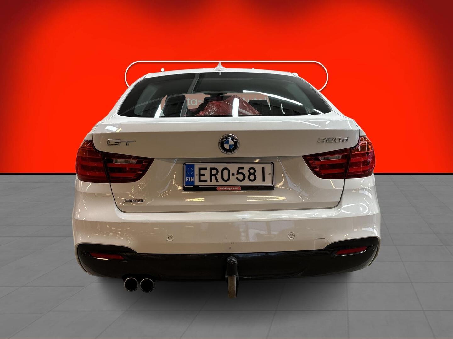 BMW 320 Gran Turismo 2015