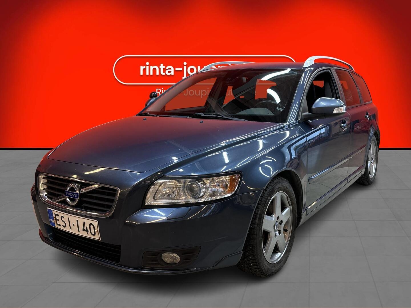 VOLVO V50 2011
