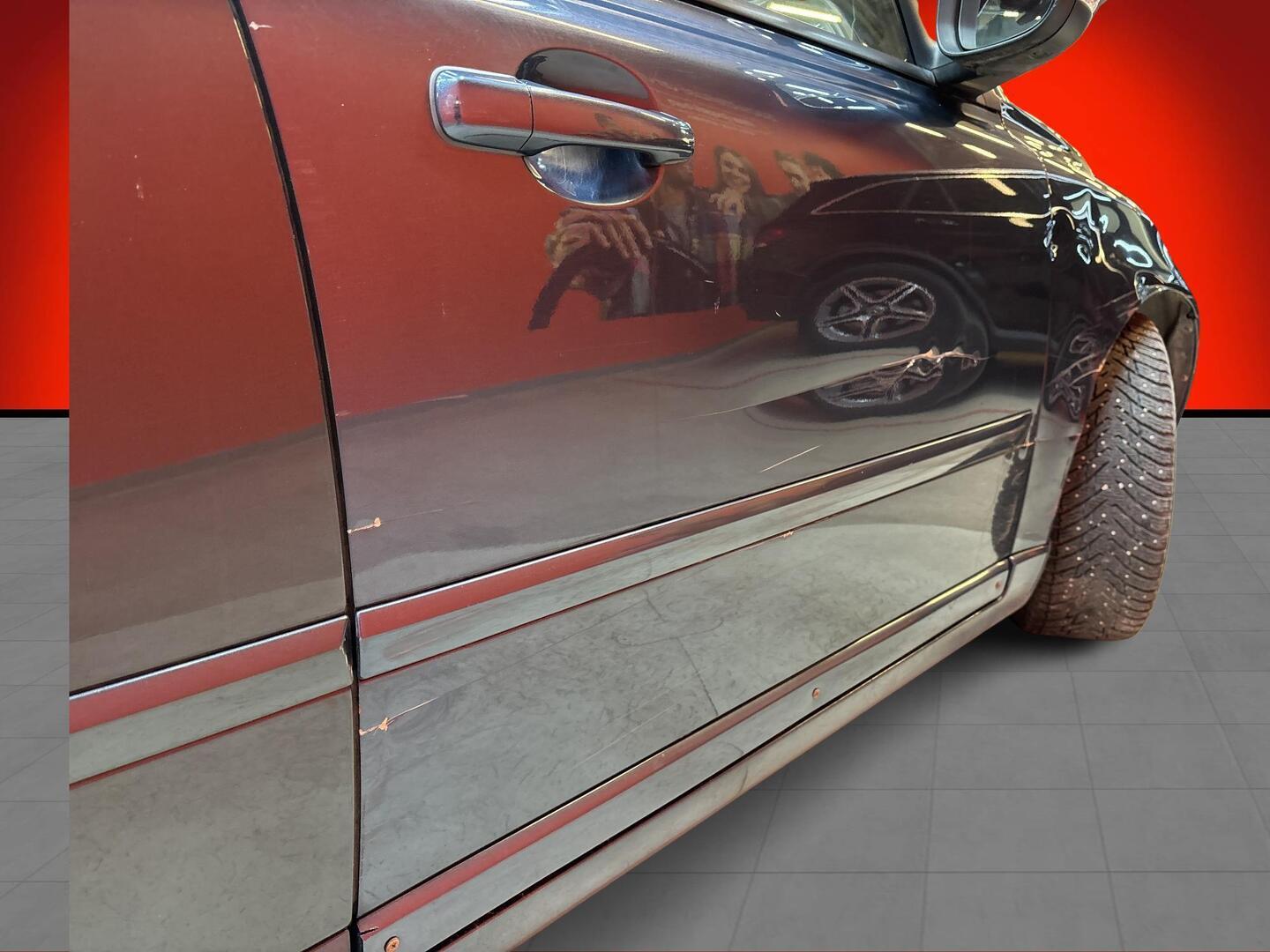 VOLVO V50 2011