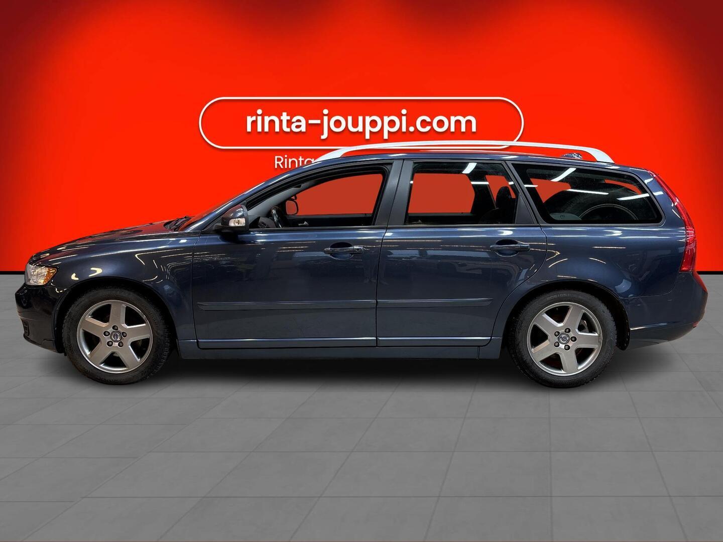 VOLVO V50 2011
