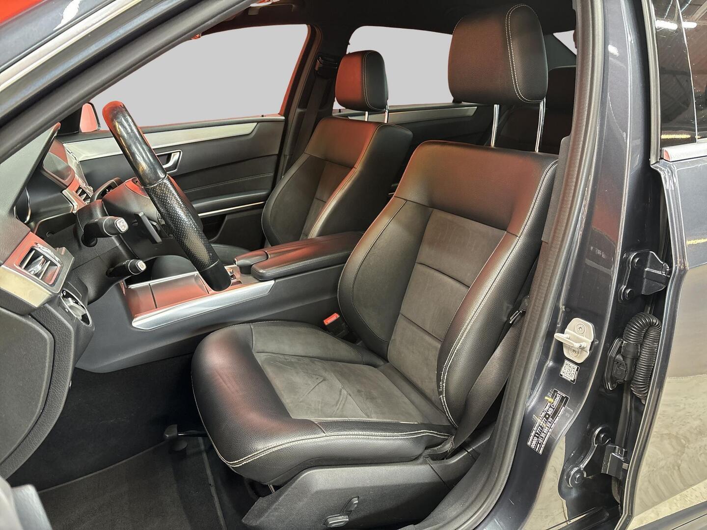MERCEDES-BENZ E 2014