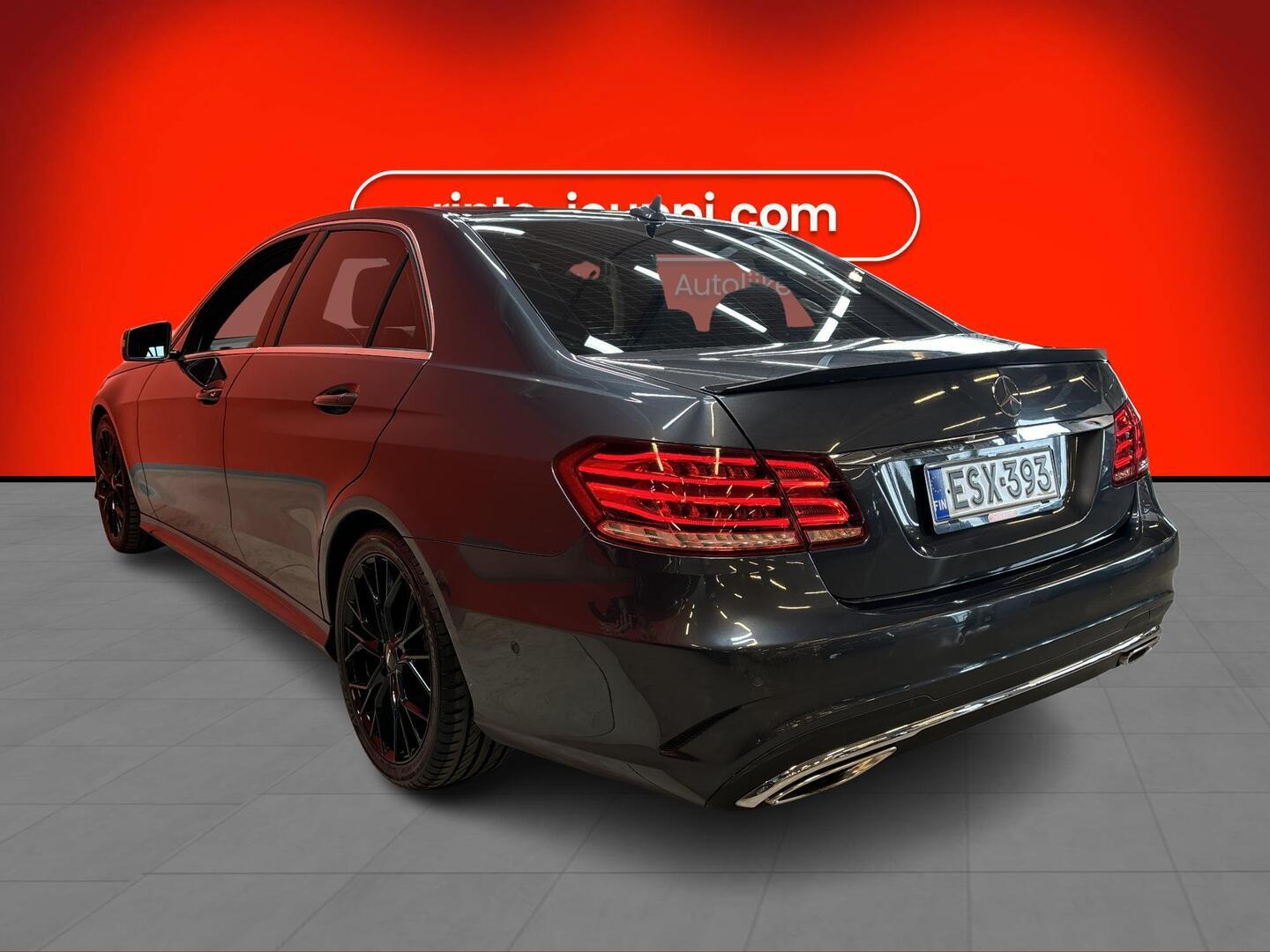 MERCEDES-BENZ E 2014