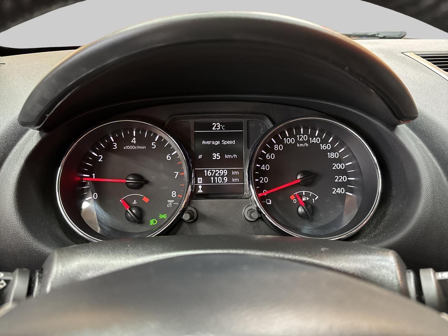 NISSAN Qashqai 2011