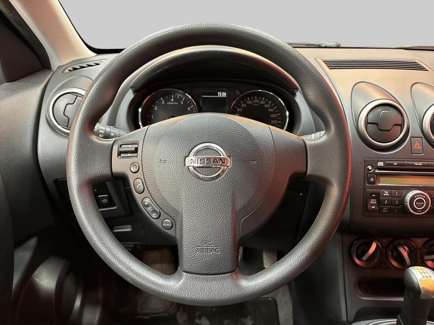 NISSAN Qashqai 2011
