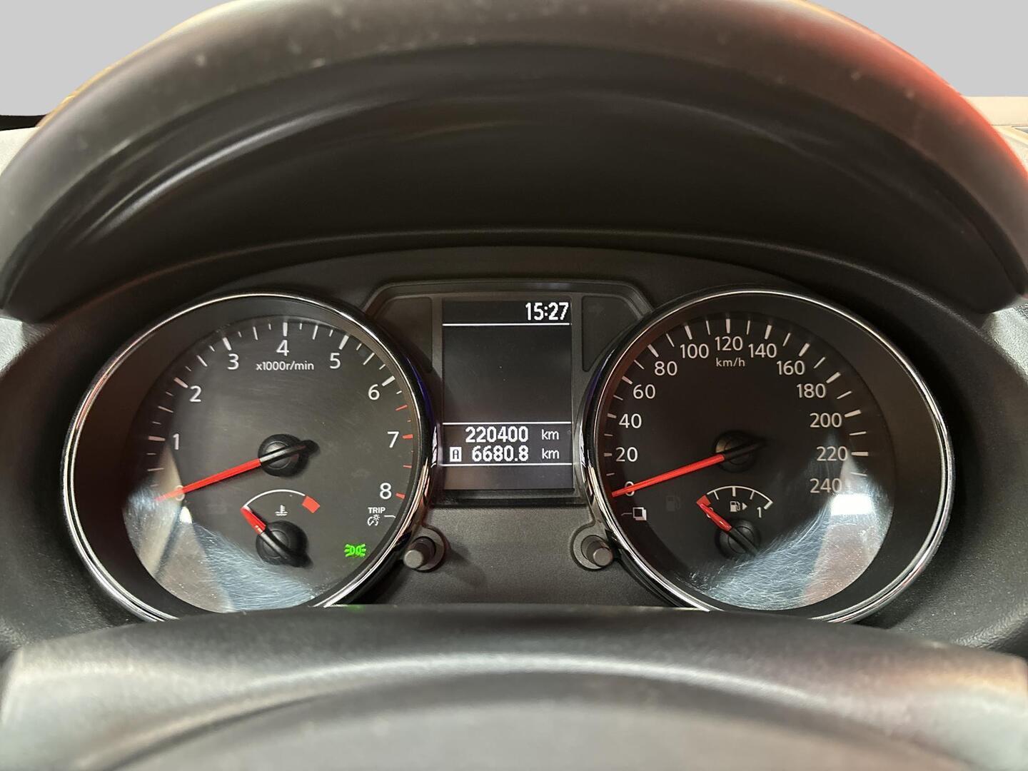 NISSAN Qashqai 2011