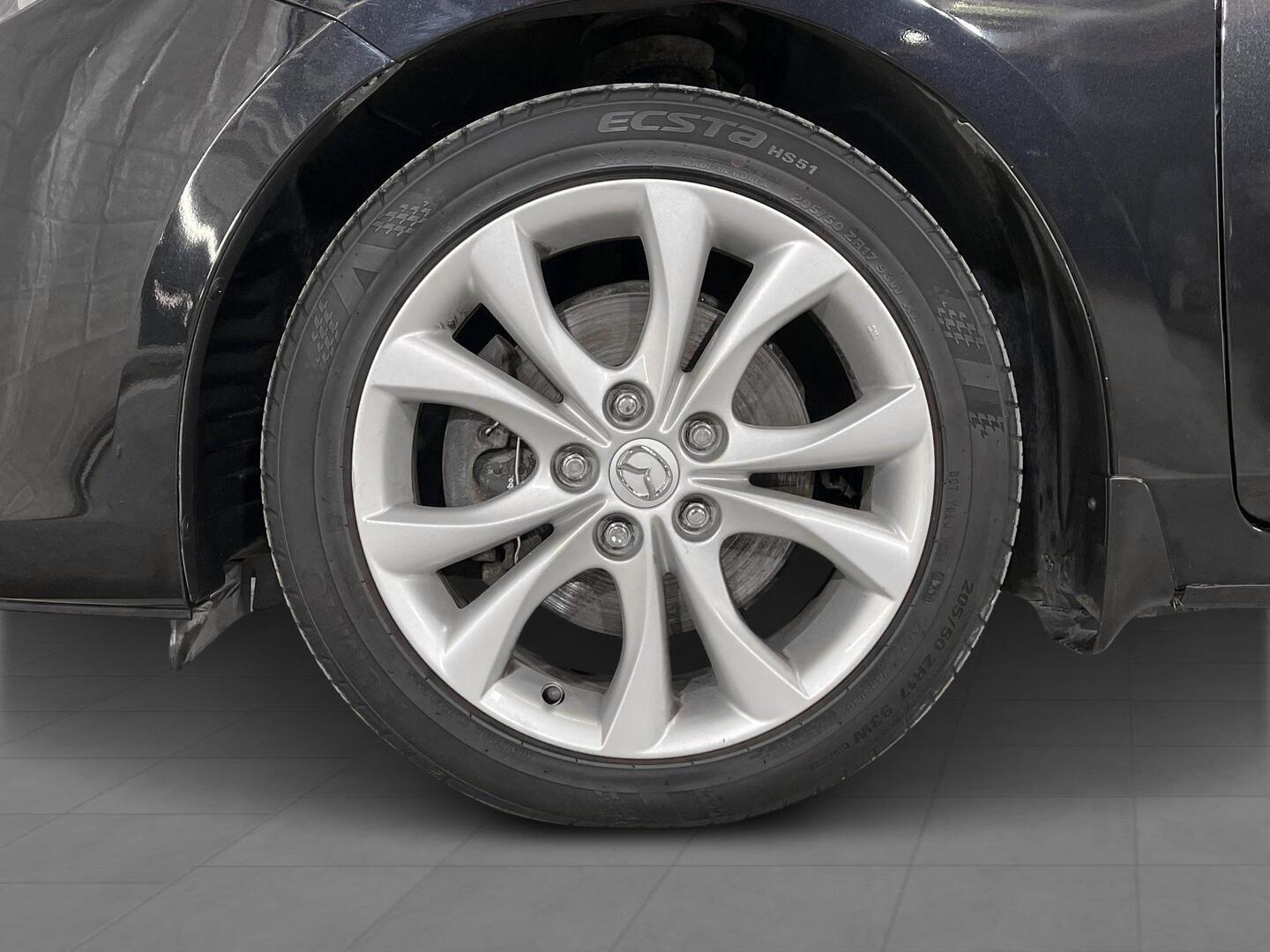 MAZDA Mazda3 2012
