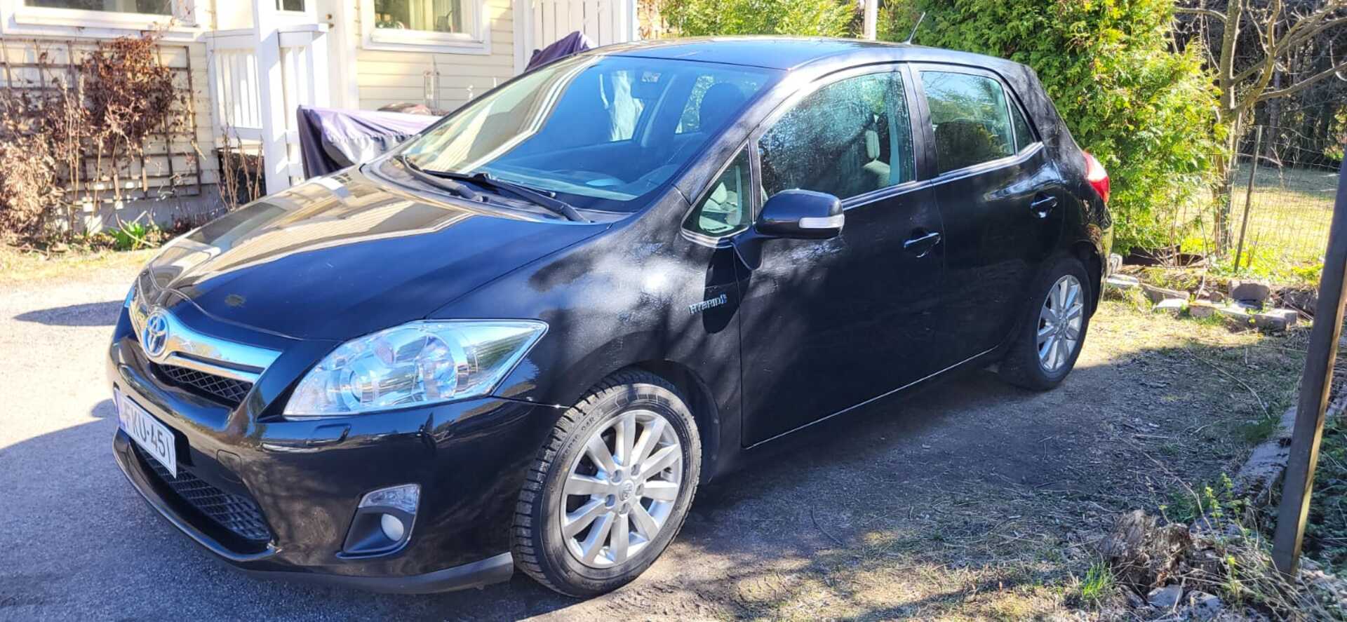 TOYOTA Auris 2012