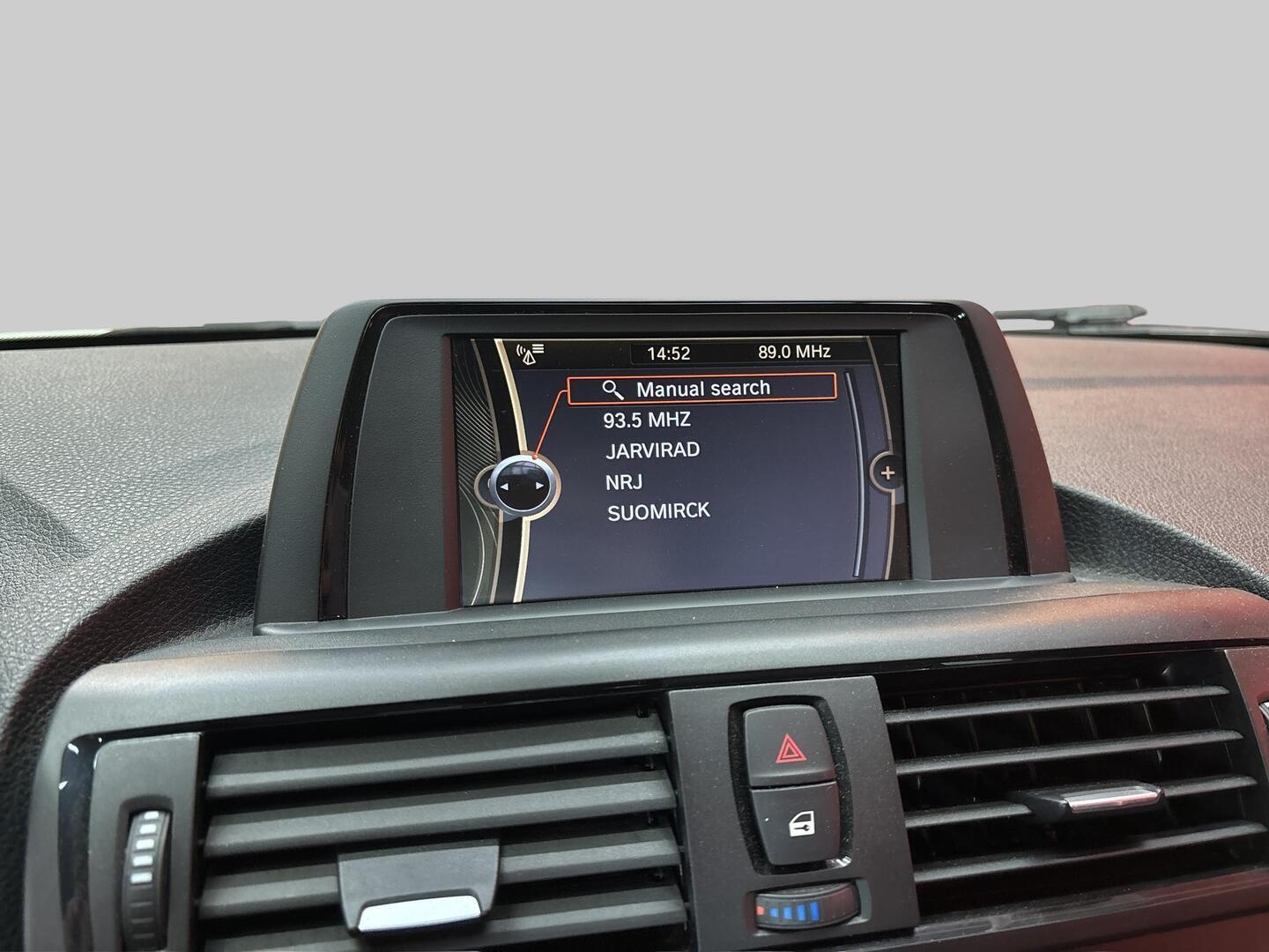 BMW 114 2012