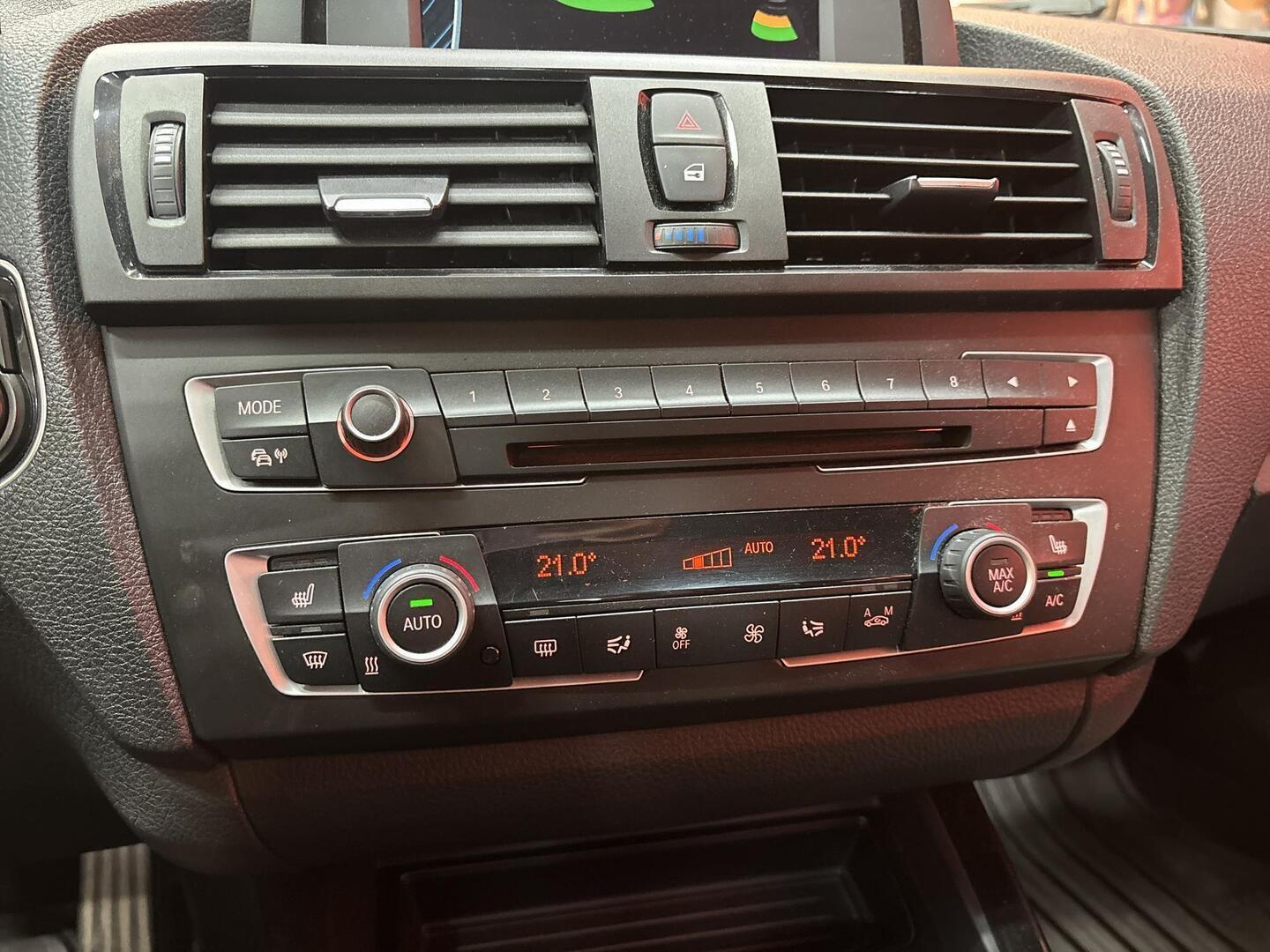 BMW 114 2012