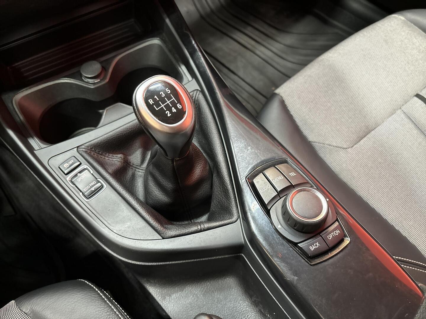 BMW 114 2012