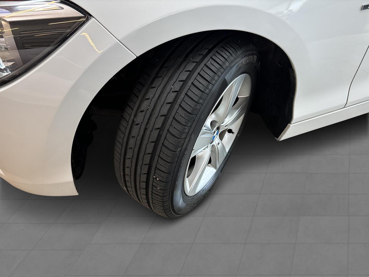 BMW 114 2012