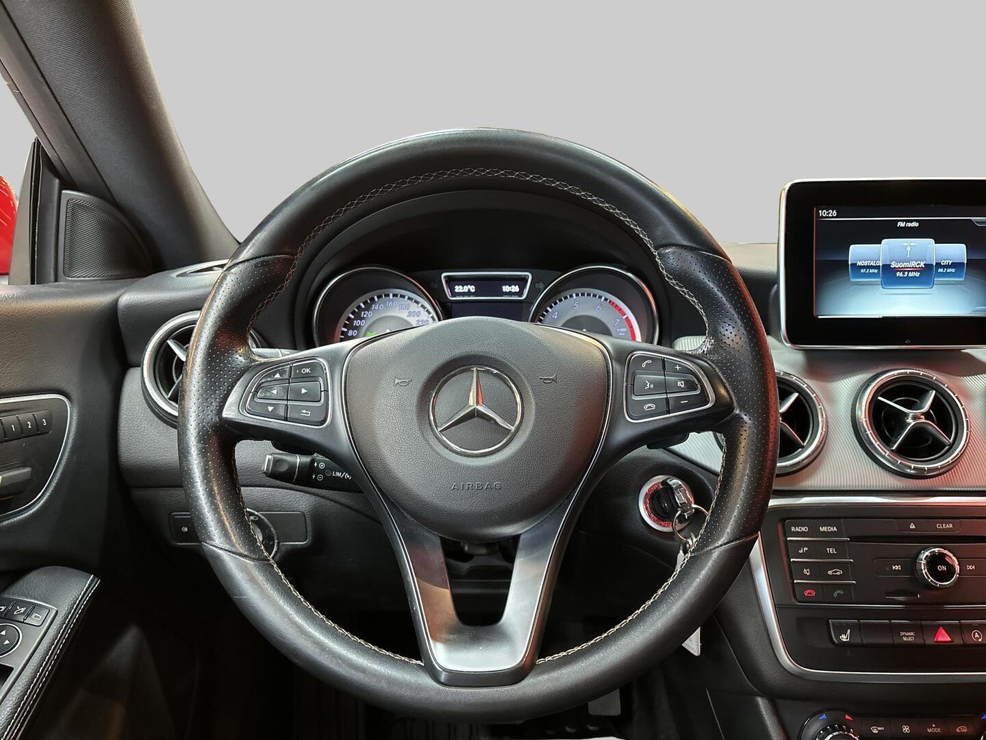 MERCEDES-BENZ CLA 2016