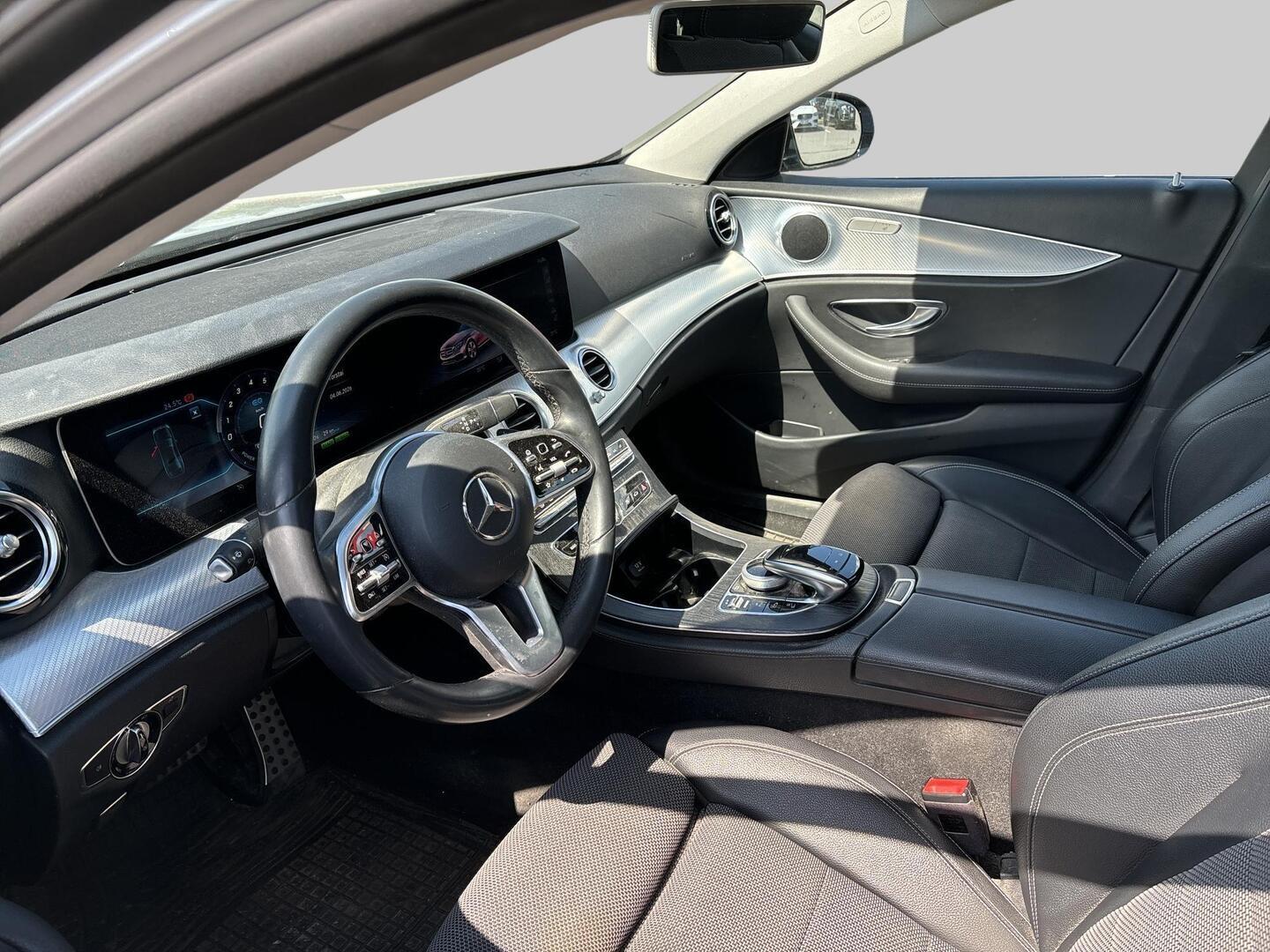 MERCEDES-BENZ E 2019