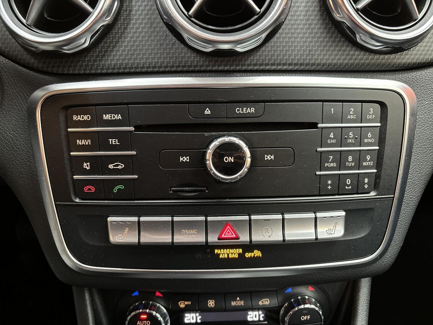 MERCEDES-BENZ GLA 2019