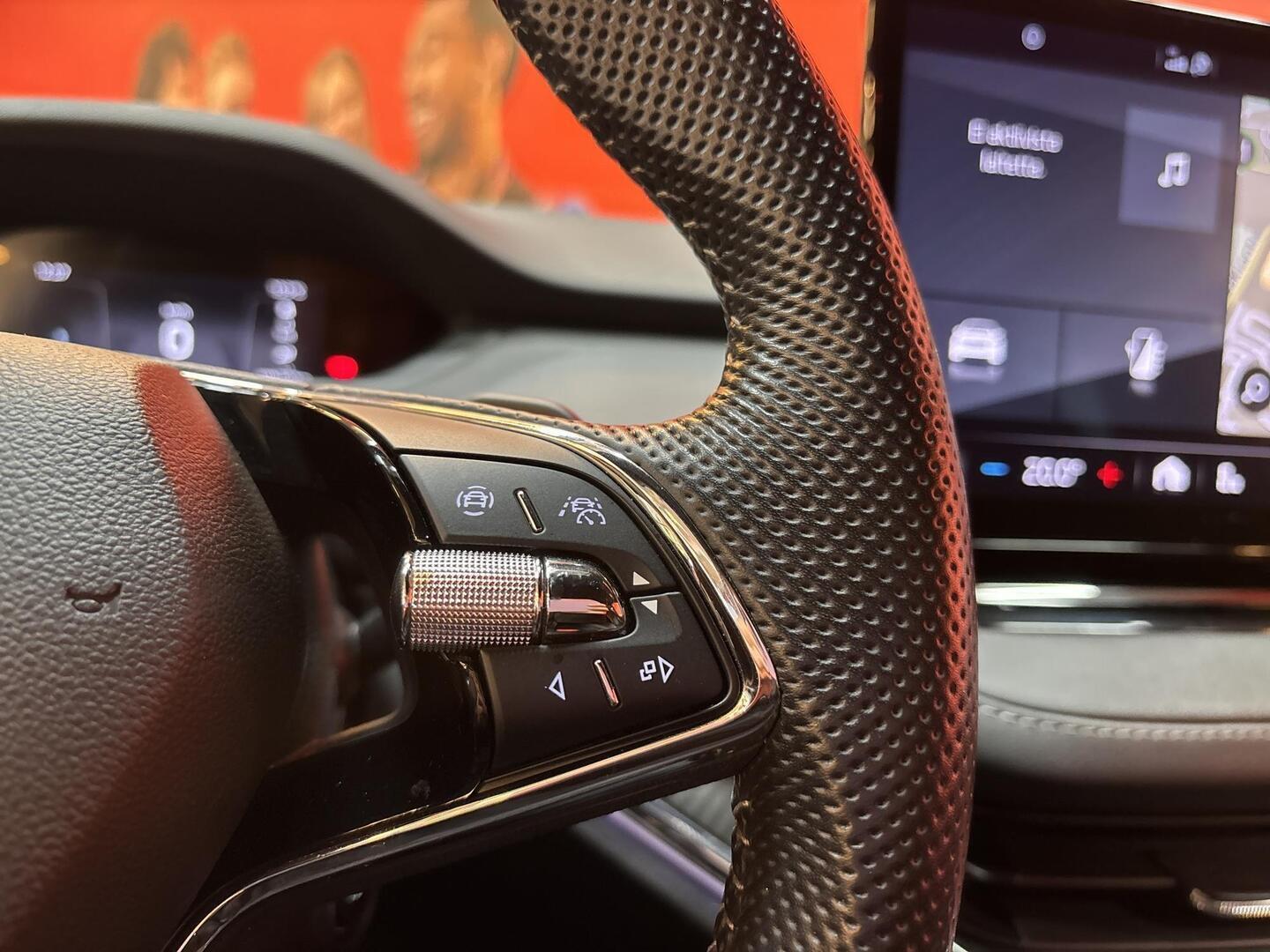 SKODA Enyaq 2022
