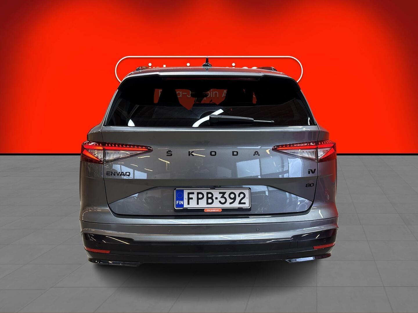 SKODA Enyaq 2022