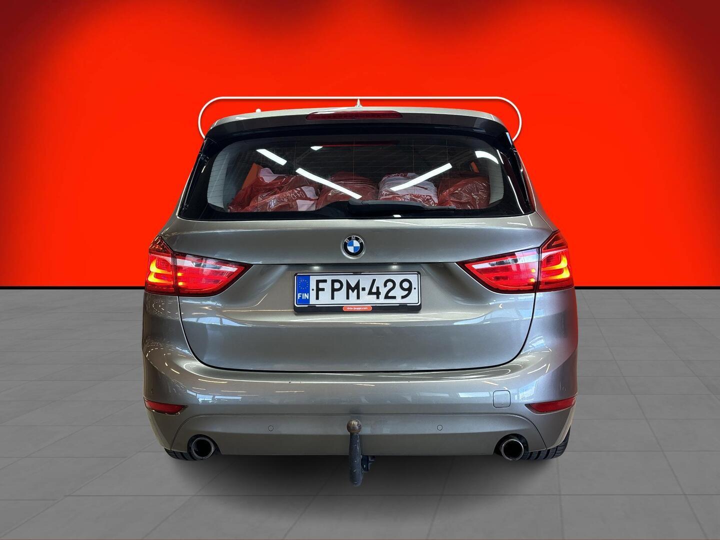 BMW 220 2016