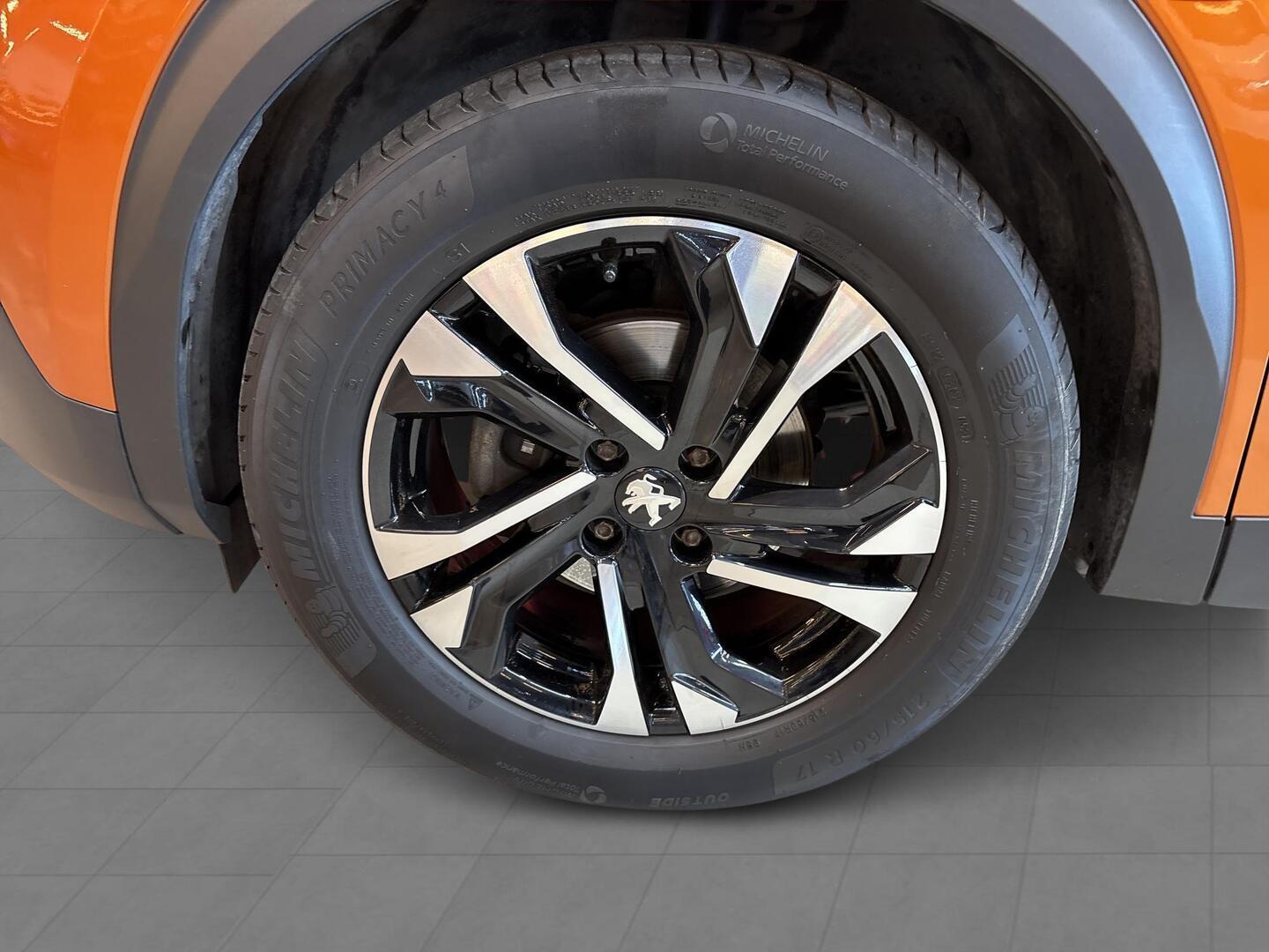 PEUGEOT 2008 2021