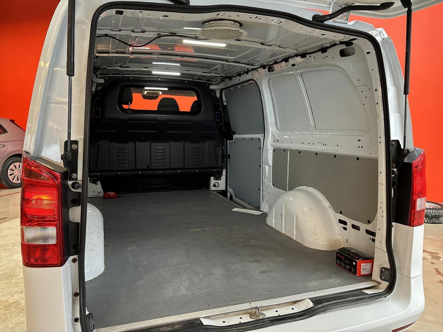 MERCEDES-BENZ Vito 2017