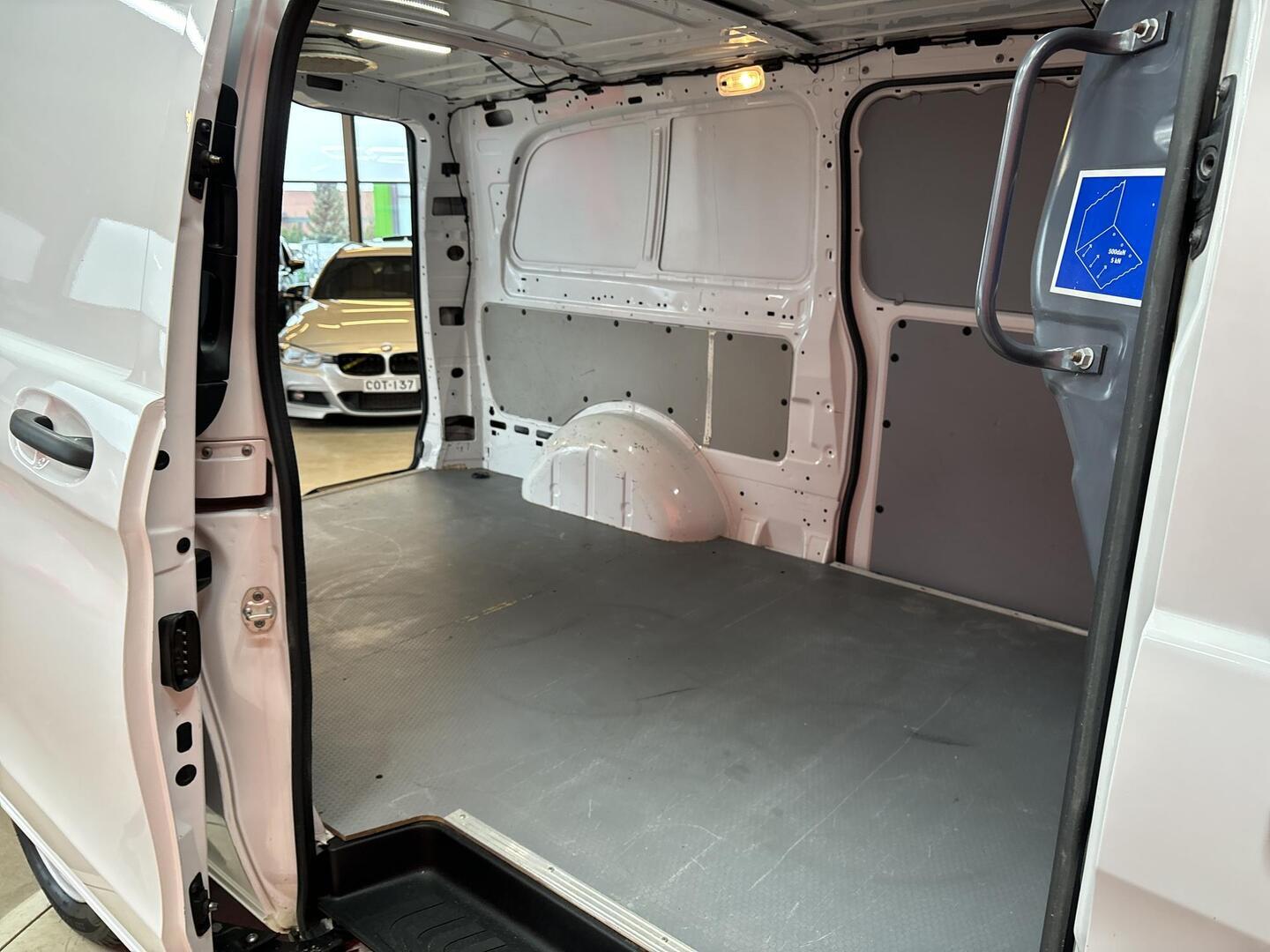 MERCEDES-BENZ Vito 2017