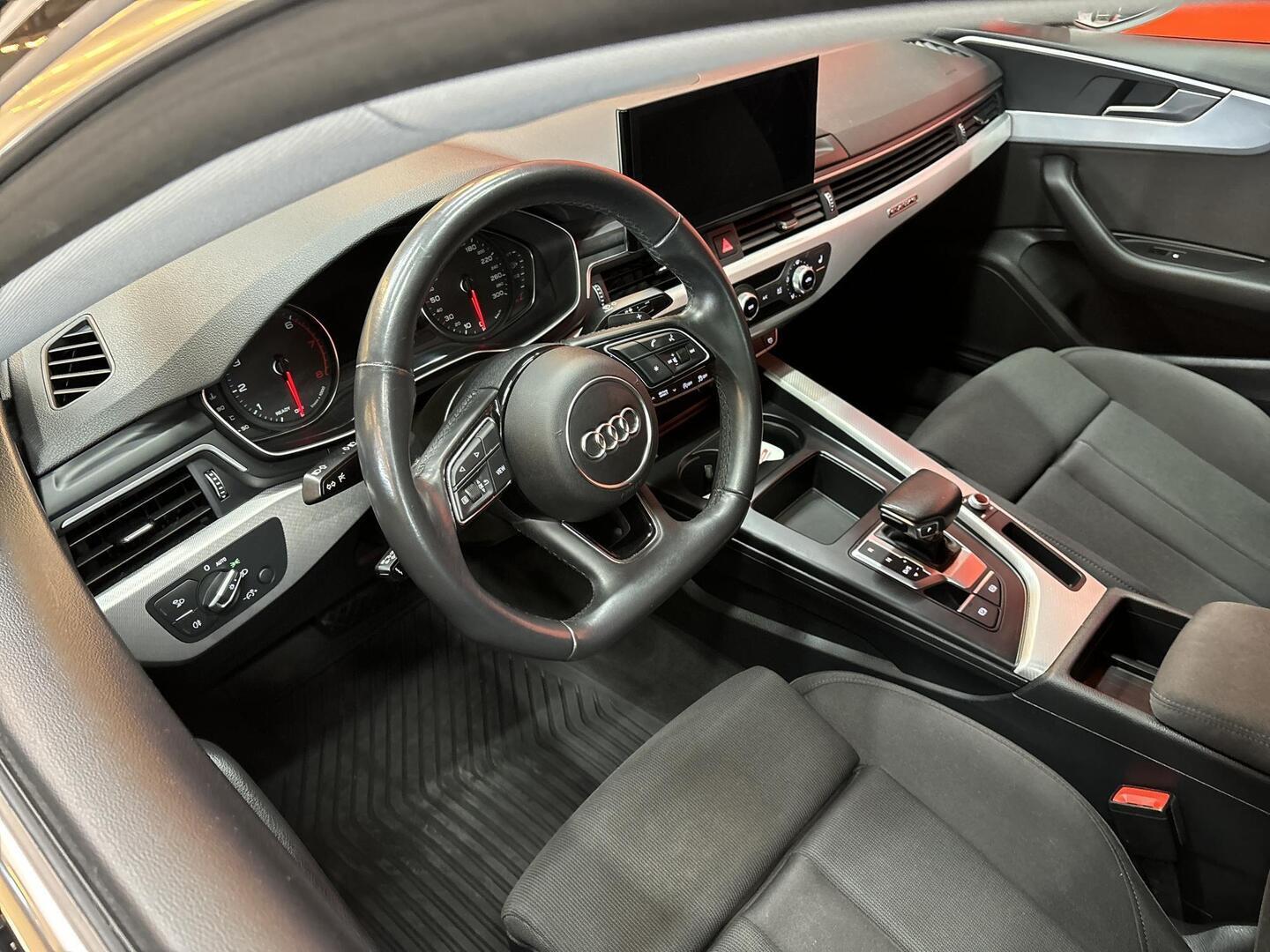 AUDI A5 2021