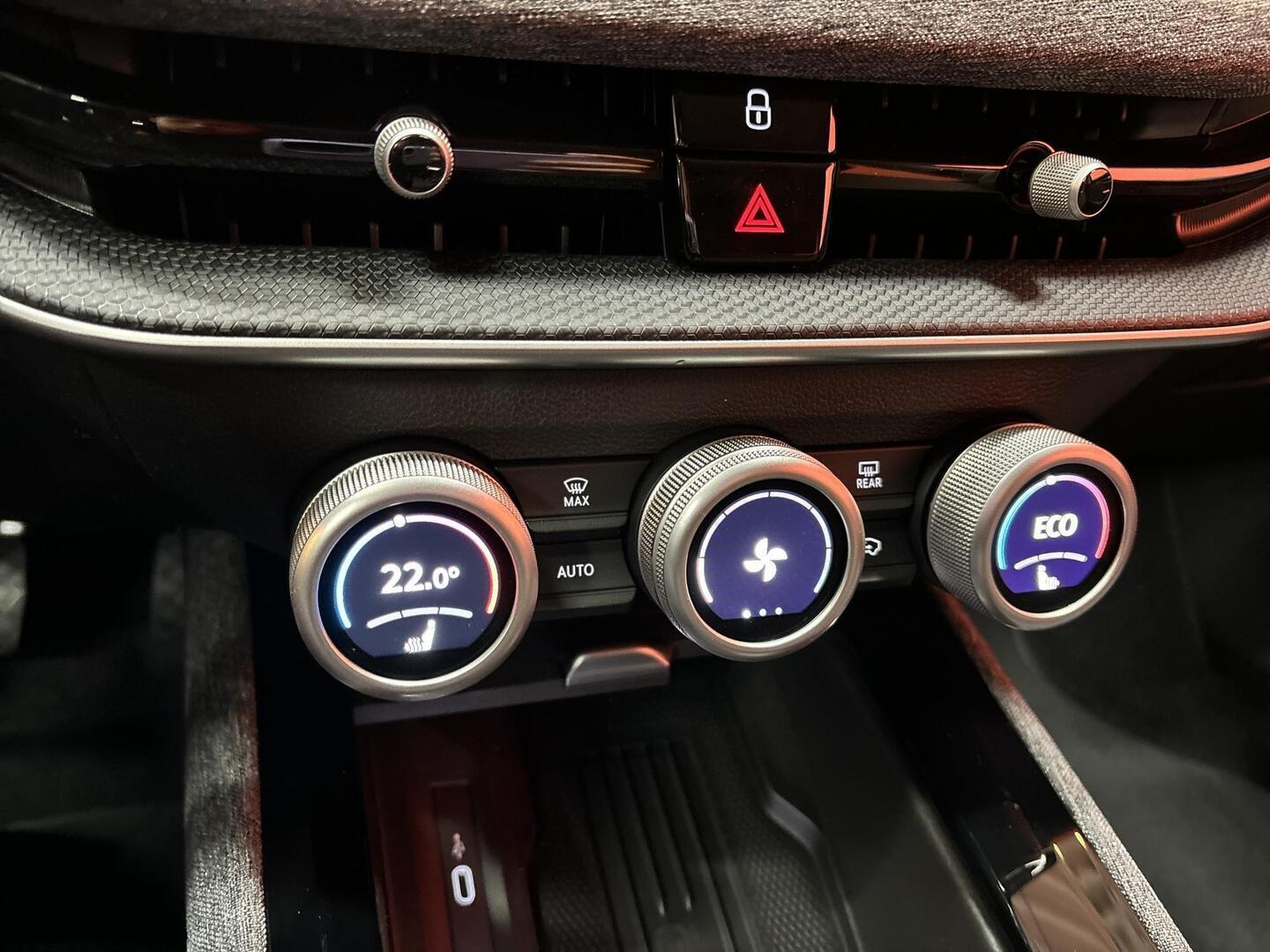 SKODA SUPERB 2026