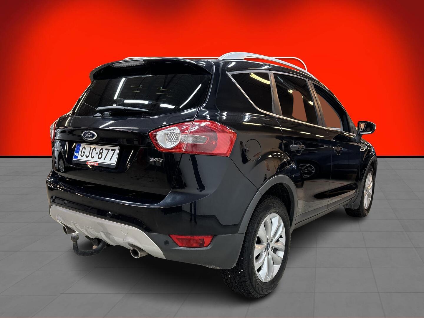 FORD Kuga 2010