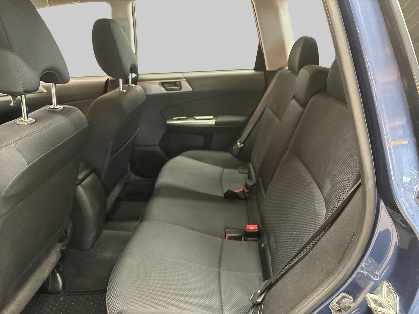 SUBARU FORESTER 2011