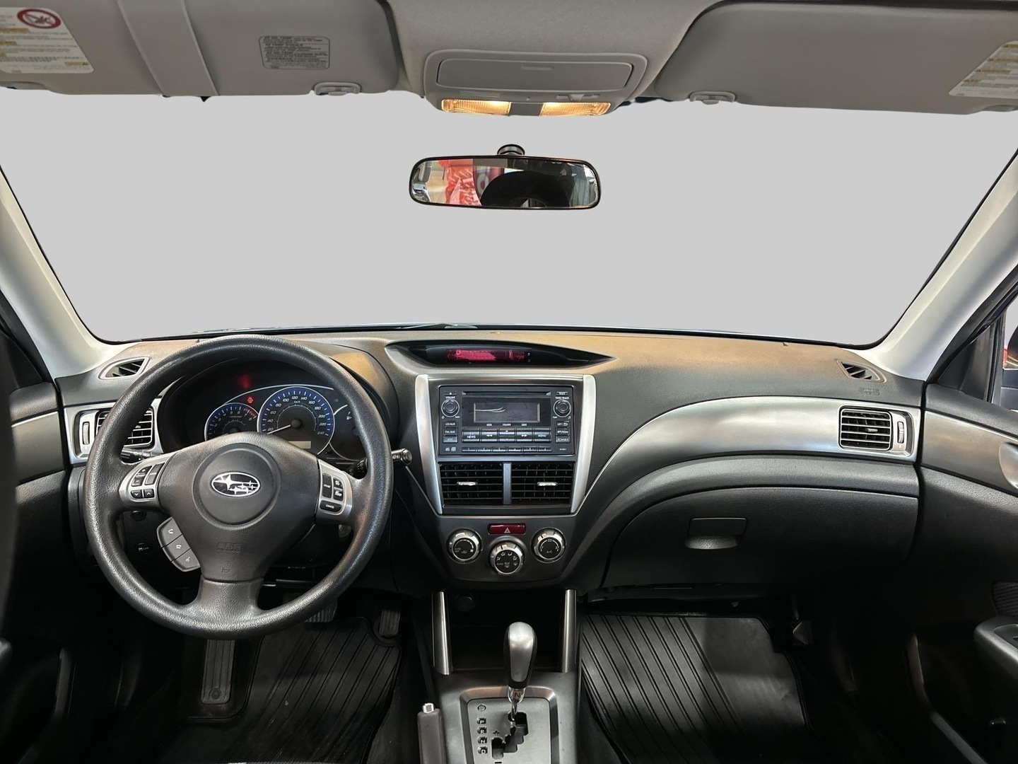 SUBARU FORESTER 2011