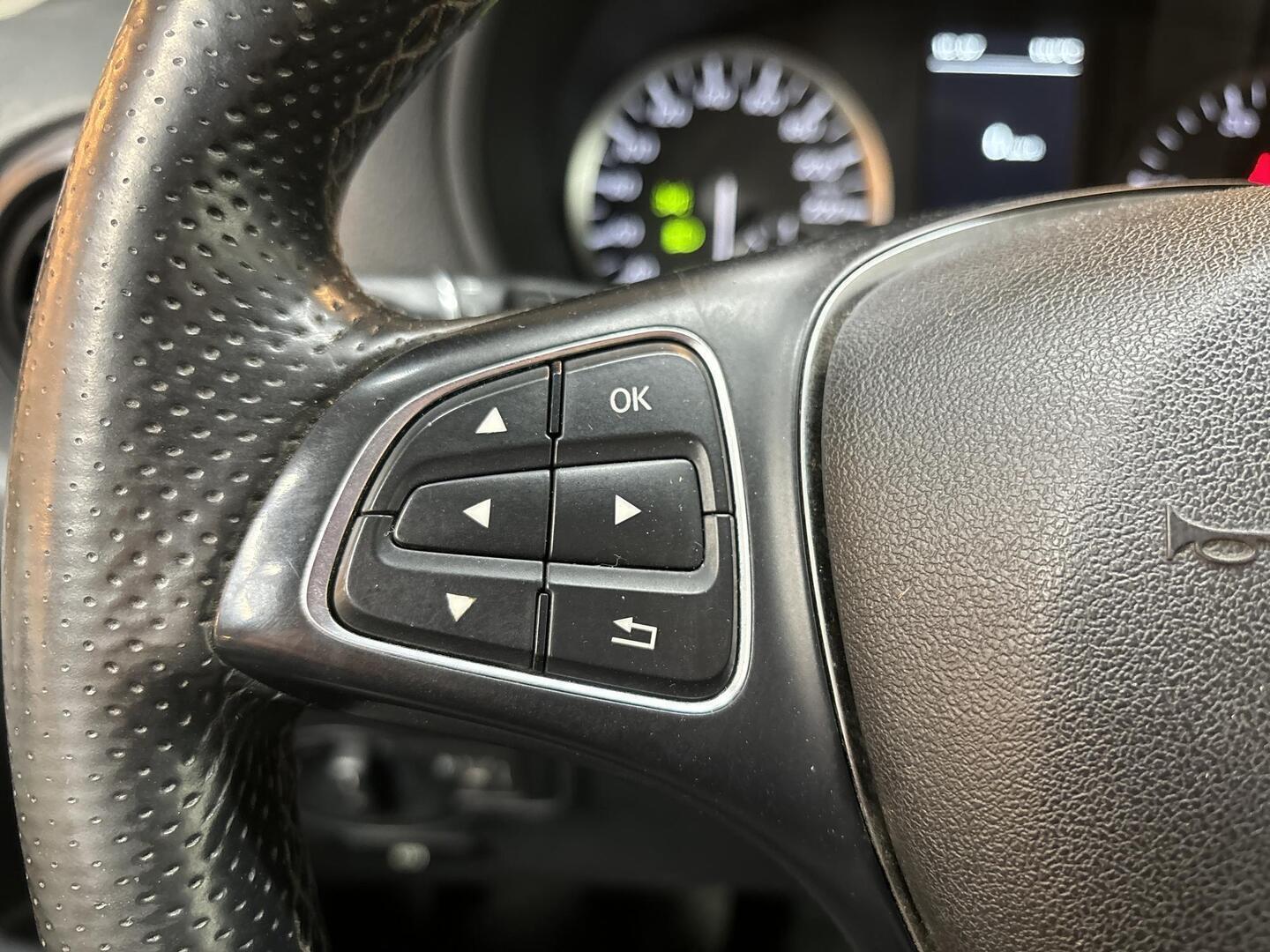 MERCEDES-BENZ Vito 2015