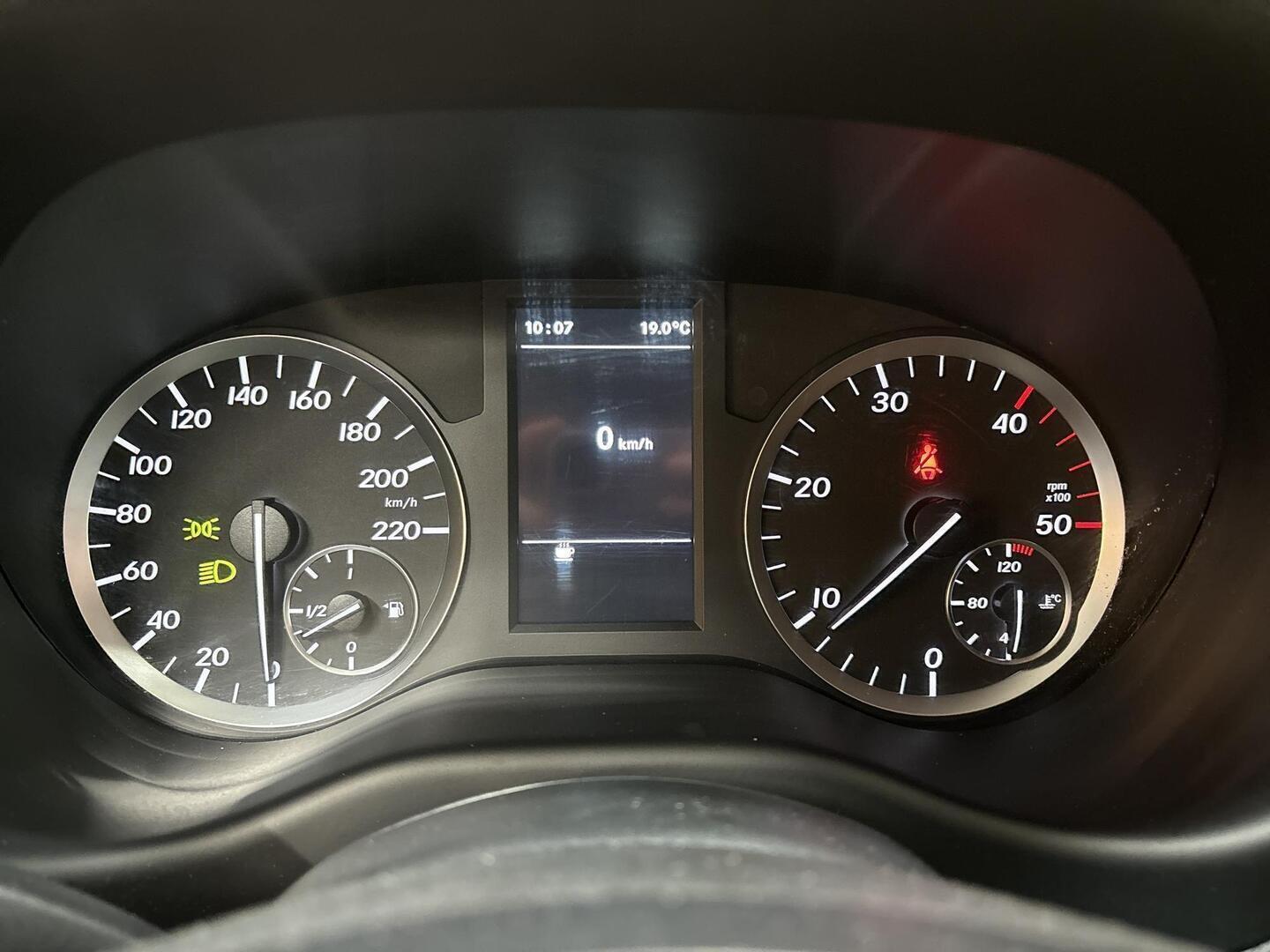 MERCEDES-BENZ Vito 2015