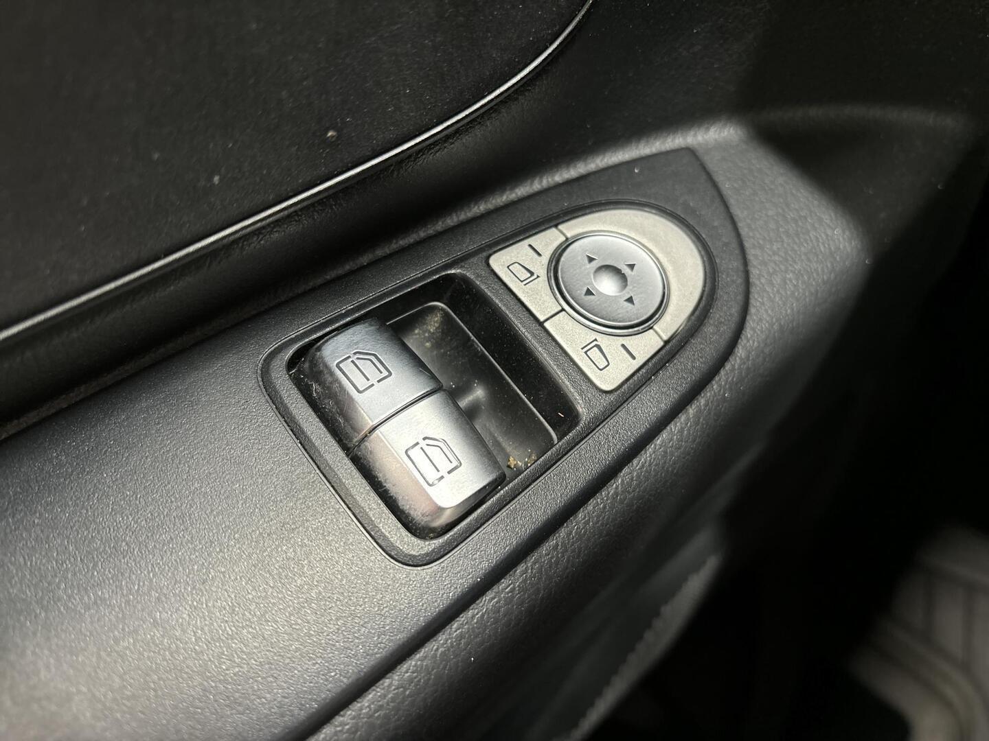 MERCEDES-BENZ Vito 2015