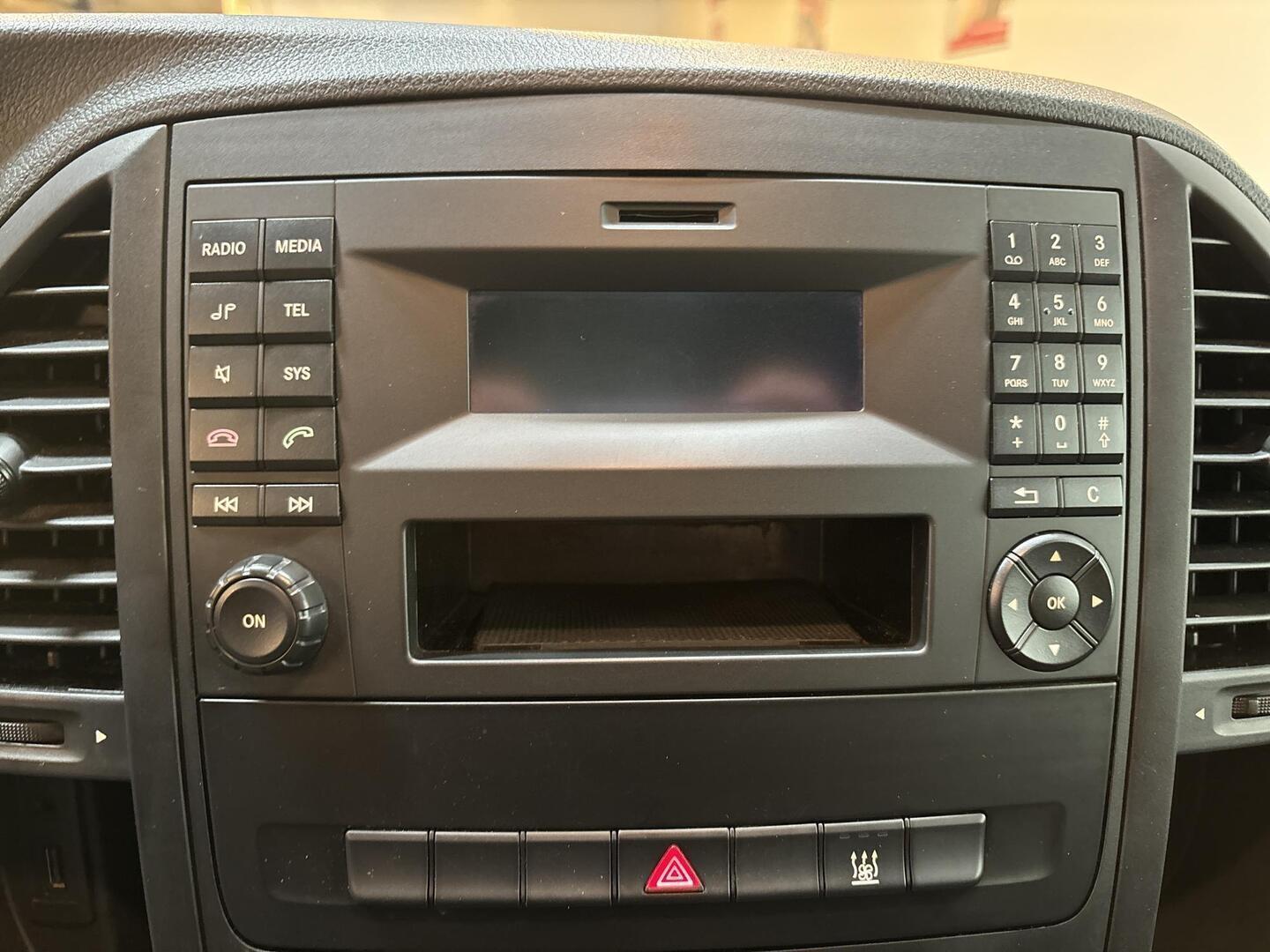 MERCEDES-BENZ Vito 2015