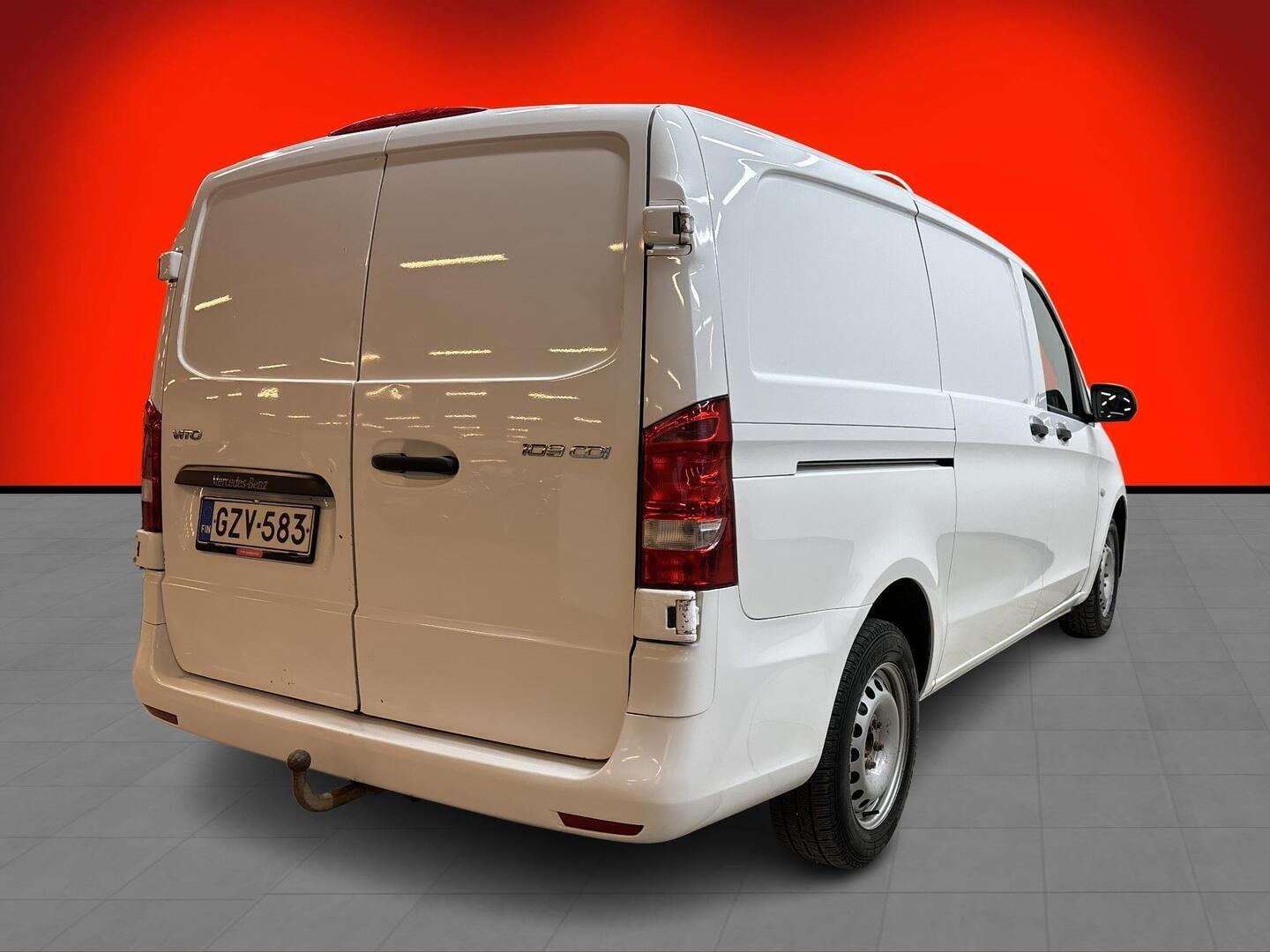 MERCEDES-BENZ Vito 2015