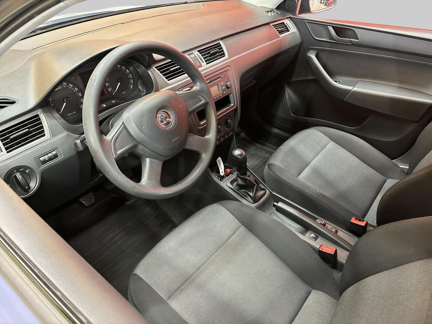 SKODA Rapid 2013