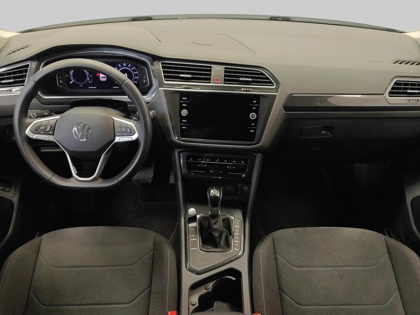 VOLKSWAGEN Tiguan 2021