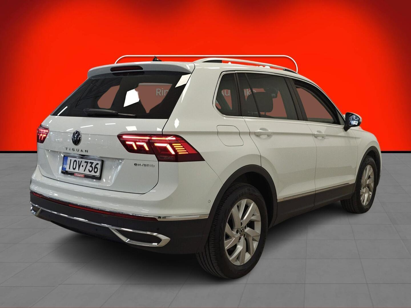 VOLKSWAGEN Tiguan 2021