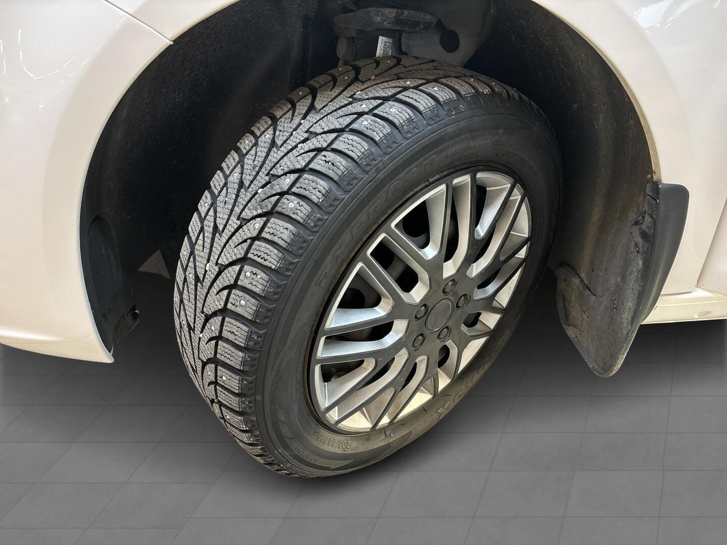 VOLKSWAGEN Caddy 2017